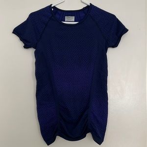 Athleta short sleeve fitted workout tee